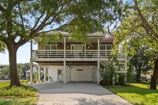 1502 Bertram Dr, Carolina Beach, NC 28428 - Photo 1