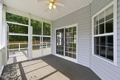 127 Bayshore Drive, Sneads Ferry, NC 28460 - Photo 25