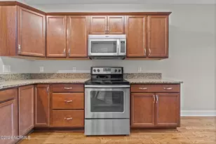 118 Cypress Cir, Southern Pines, NC 28387 - Photo 17