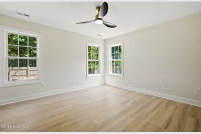 215 Gardenview Court NE, Leland, NC 28451 - Photo 9