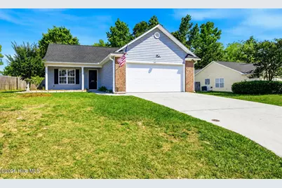 215 Gardenview Court NE, Leland, NC 28451 - Photo 1