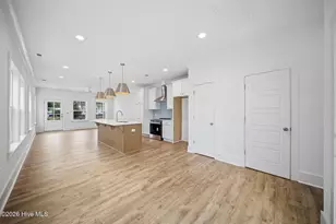 320 Goldsboro Ave, Carolina Beach, NC 28428 - Photo 17