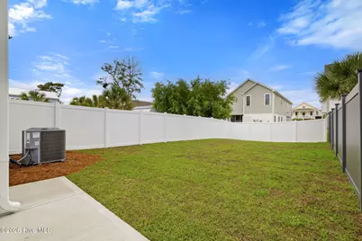 320 Goldsboro Avenue #1, Carolina Beach, NC 28428 - Photo 35