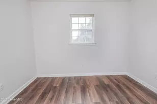 103 Druid Ct, Jacksonville, NC 28546 - Photo 9