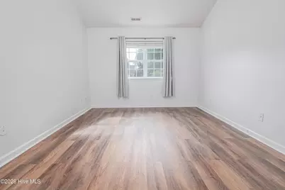 103 Druid Court, Jacksonville, NC 28546 - Photo 11