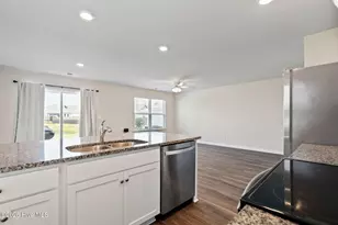 3130 Lobelia Ln, Leland, NC 28451 - Photo 5