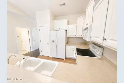 5006 Carleton Drive #Unit 148, Wilmington, NC 28403 - Photo 7