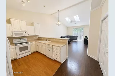 5006 Carleton Drive #Unit 148, Wilmington, NC 28403 - Photo 5