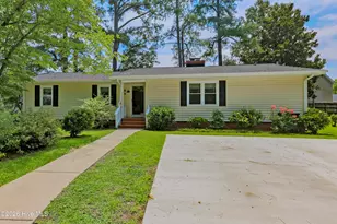 614 Forest Ln, Wallace, NC 28466 - Photo 3