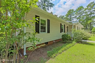 614 Forest Ln, Wallace, NC 28466 - Photo 9
