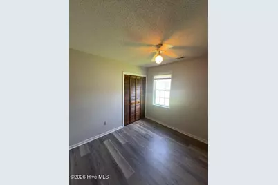 902 Laurel Lane, Jacksonville, NC 28546 - Photo 9