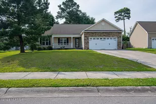 410 Jasmine Ln, Jacksonville, NC 28546 - Photo 3