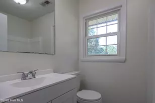 15 Oxford Dr, Jacksonville, NC 28546 - Photo 21