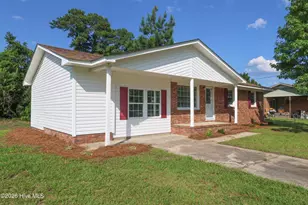 15 Oxford Dr, Jacksonville, NC 28546 - Photo 1