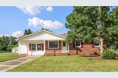 15 Oxford Drive, Jacksonville, NC 28546 - Photo 1