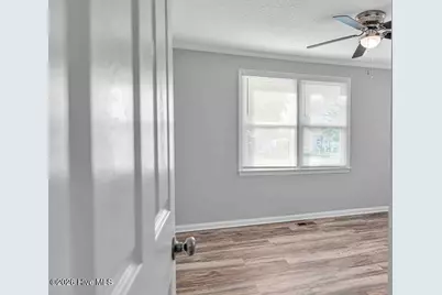 322 Starling Street, Jacksonville, NC 28540 - Photo 13