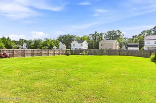 140 Tanglewood Ct, Hampstead, NC 28443 - Photo 5