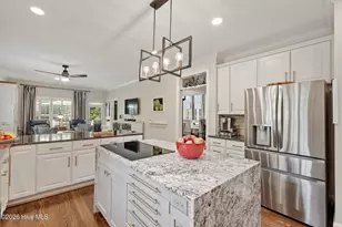 813 Wild Dunes Cir, Wilmington, NC 28411 - Photo 7