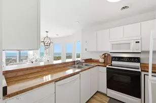 1202 Carolina Beach Ave N, Carolina Beach, NC 28428 - Photo 17