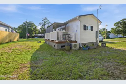5427 Dove Drive SW, Ocean Isle Beach, NC 28469 - Photo 3