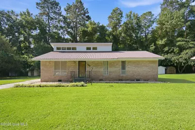 713 Pinewood Drive, Whiteville, NC 28472 - Photo 1