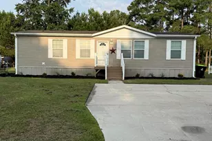 1584 Gate 2 SW, Ocean Isle Beach, NC 28469 - Photo 1