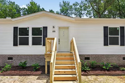 372 Mallard Roost Drive, Burgaw, NC 28425 - Photo 5