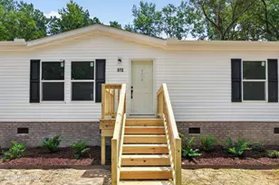 372 Mallard Roost Dr, Burgaw, NC 28425 - Photo 5