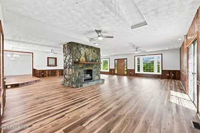 6447 Gum Branch Road, Jacksonville, NC 28540 - Photo 17