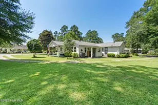 602 E Wilmington St, Burgaw, NC 28425 - Photo 33