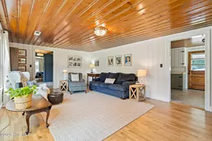 602 E Wilmington St, Burgaw, NC 28425 - Photo 9