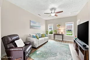 512 Louvre Ln, Jacksonville, NC 28546 - Photo 11