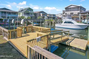 107 Lions Paw St, Holden Beach, NC 28462 - Photo 7