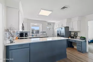 107 Lions Paw St, Holden Beach, NC 28462 - Photo 9