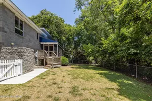 412 Wild Cherry Ln, Emerald Isle, NC 28594 - Photo 27