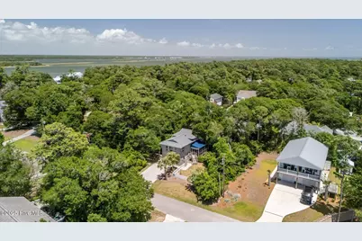 412 Wild Cherry Lane, Emerald Isle, NC 28594 - Photo 33