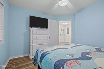 412 Wild Cherry Lane, Emerald Isle, NC 28594 - Photo 15