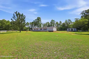 371 Maysville Ln, Tar Heel, NC 28392 - Photo 3