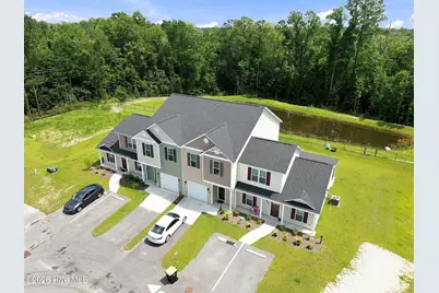 227 Crab Claw Spit Lane, Jacksonville, NC 28546 - Photo 9