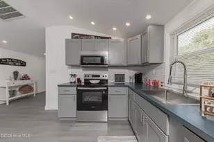 175 Peninsula Manor Rd, Hubert, NC 28539 - Photo 17