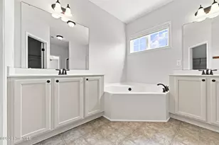 304 Plymouth Ln, Holly Ridge, NC 28445 - Photo 29