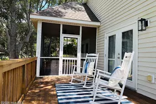 102 Oceangreens Ln, Oak Island, NC 28465 - Photo 7