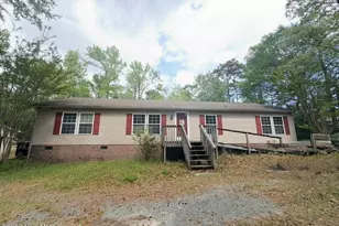 100 N Burning Tree Dr, Hampstead, NC 28443 - Photo 1