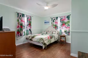 710 Canal Dr, Carolina Beach, NC 28428 - Photo 37