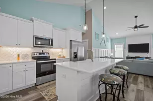 134 NE 5th St, Oak Island, NC 28465 - Photo 11