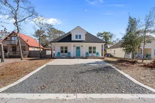 134 NE 5th St, Oak Island, NC 28465 - Photo 45