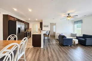 112A James Ave, Surf City, NC 28445 - Photo 11