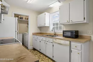 1303 Franklin Ct, Goldsboro, NC 27530 - Photo 13