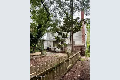 318 W Church Street, Williamston, NC 27892 - Photo 7