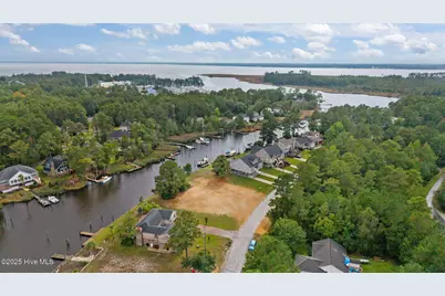 5710 Gondolier Drive, New Bern, NC 28560 - Photo 15